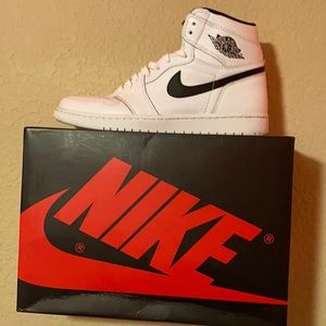 Jordan 1 yin yang size 9